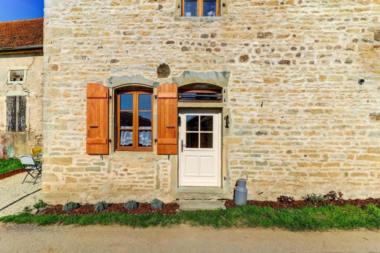 Le Petit Pressoir - Charmant Studio Collonges-en Charollais Екстер'єр фото